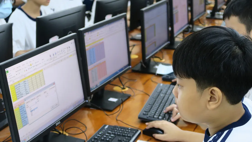 TPHCM tăng cường kiểm tra, giám sát giờ học trực tuyến của học sinh