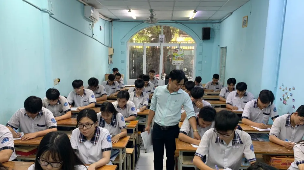 TPHCM: Kỳ thi tốt nghiệp THPT dự kiến sẽ vẫn diễn ra trong đợt 1 vào đầu tháng 7-2021 
