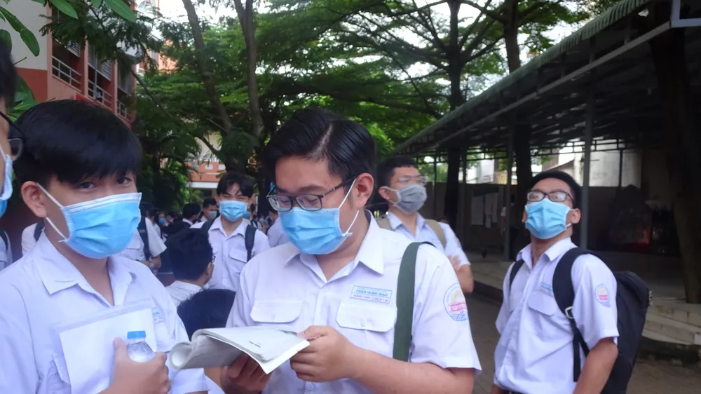 TPHCM: Phương tiện và nhân viên vận chuyển SGK sẽ được ưu tiên lưu thông 24/24