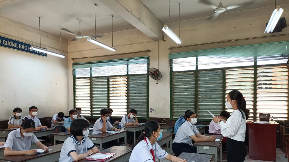 TPHCM: Thí sinh nộp đơn phúc khảo tuyển sinh lớp 10 trước 16 giờ ngày 27-6
