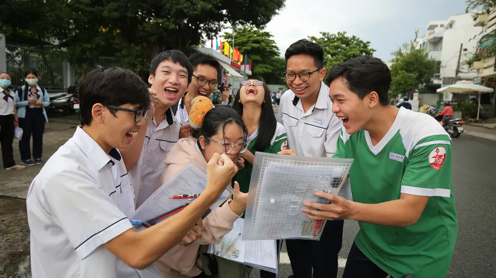 TPHCM: Thêm 5 trường hợp vi phạm quy chế thi tốt nghiệp, môn Ngoại ngữ vắng hơn 400 thí sinh