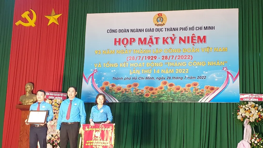 TPHCM: Tuyên dương các cá nhân, tập thể xuất sắc tham gia phong trào công đoàn ngành giáo dục