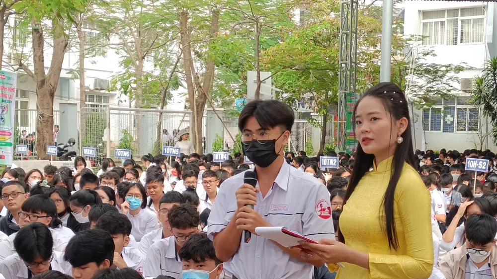 TPHCM: Gỡ rối băn khoăn cho học sinh về xét tuyển đại học năm 2023 
