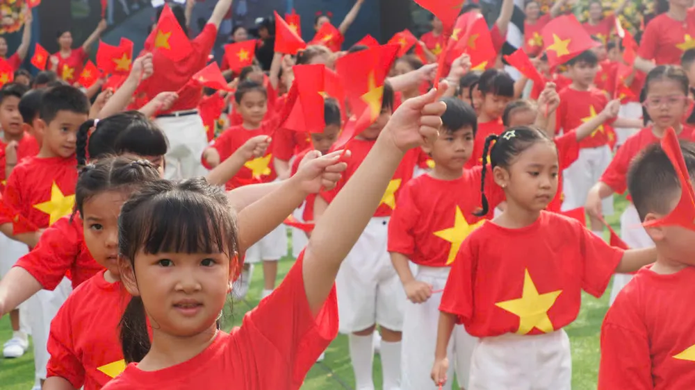 TPHCM: Dự kiến 10 khoản thu dịch vụ, hỗ trợ hoạt động giáo dục trong năm học 2025-2026