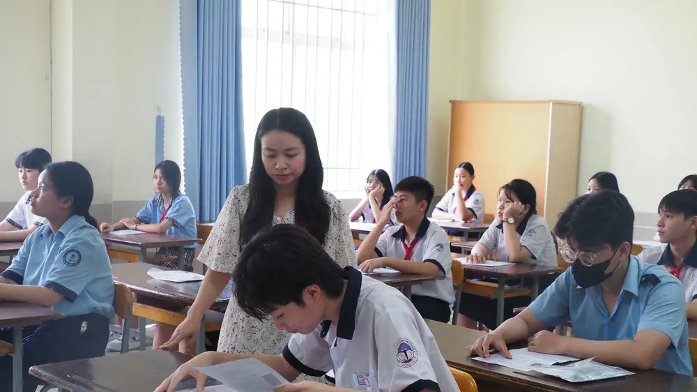Học sinh tham gia Kỳ thi tuyển sinh lớp 10 công lập năm học 2025-2026