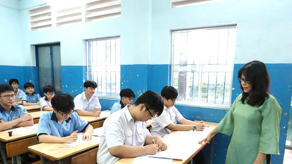 Thí sinh tham gia kỳ thi tuyển sinh lớp 10 công lập năm học 2026-2027 tại TPHCM