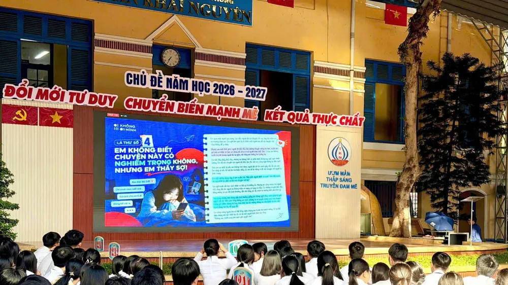 Học sinh Trường THPT Trần Khai Nguyên tham dự lễ phát động Chiến dịch "Không một mình 2026 - Kết nối không tổn thương"