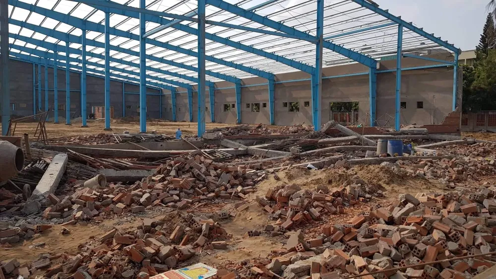 Nhiều sai phạm vụ sập tường làm 7 người chết ở Vĩnh Long