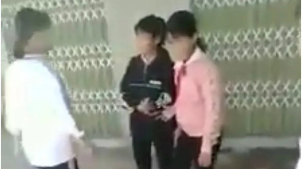 Ngày 9-11 sẽ có kết quả xử lý học sinh đánh bạn đăng clip lên MXH 