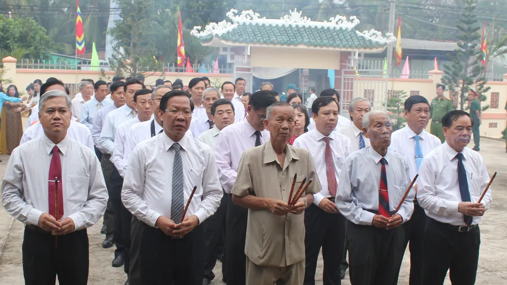 Kỷ niệm 110 năm ngày mất nhà thơ yêu nước Phan Văn Trị