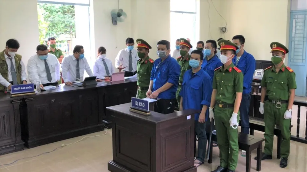 Tuyên phạt Trương Châu Hữu Danh 4 năm 6 tháng tù ​