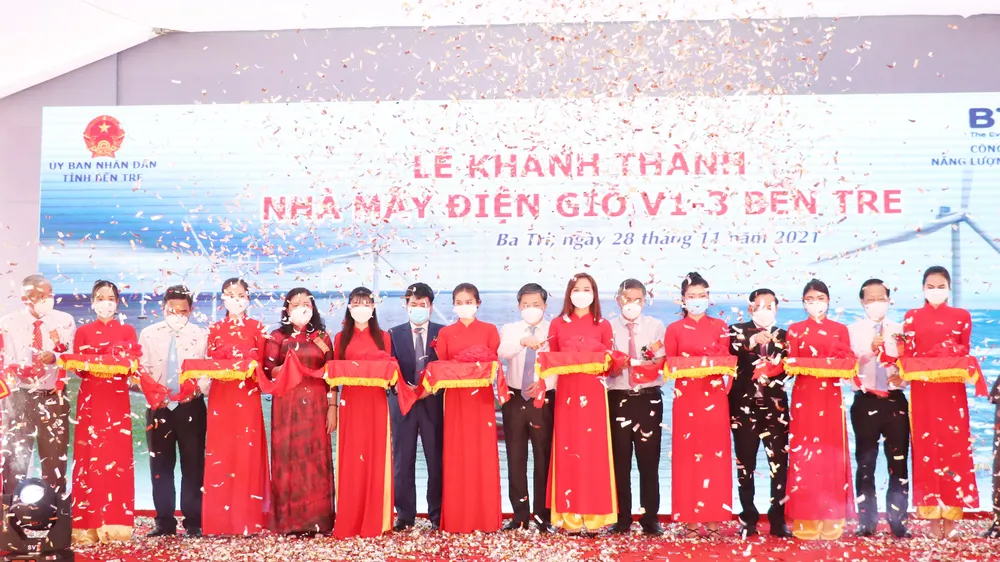 Bến Tre: Khánh thành công trình điện gió thương mại đầu tiên với công suất 30 MW ​