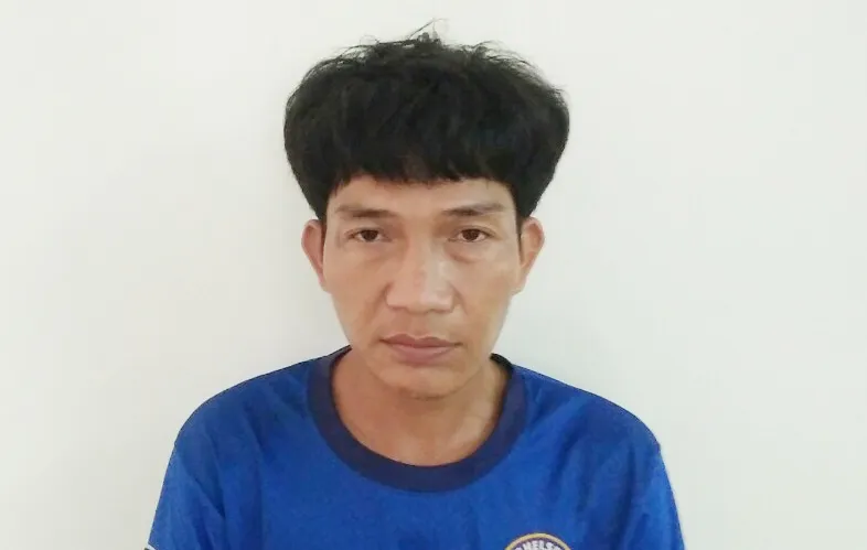 Bắt tạm giam thợ cắt tóc nhậu say, hiếp dâm thiếu nữ