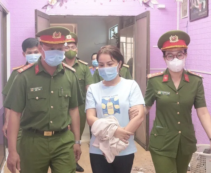 Bắt tạm giam đối tượng chiếm đoạt tài sản hơn 50 tỷ đồng