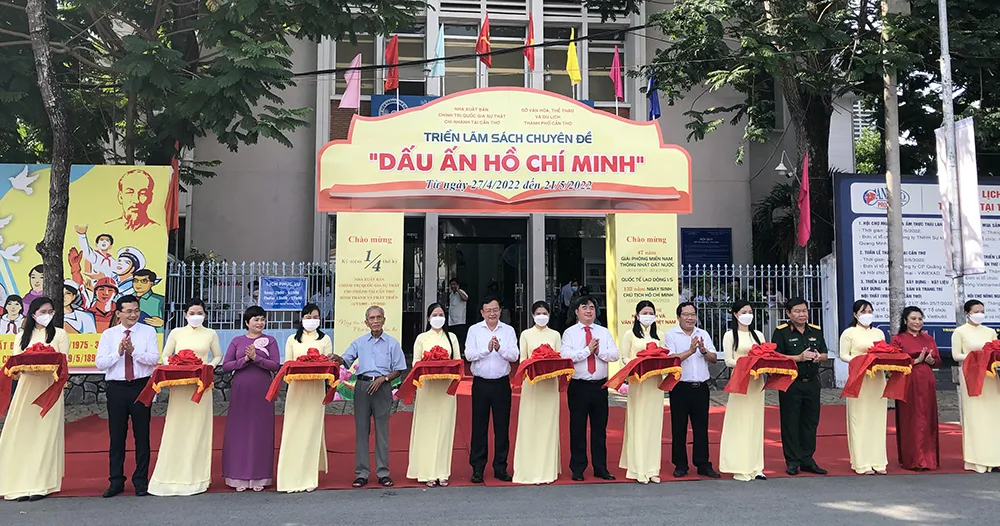 Hơn 800 đầu sách về cuộc đời, sự nghiệp Chủ tịch Hồ Chí Minh