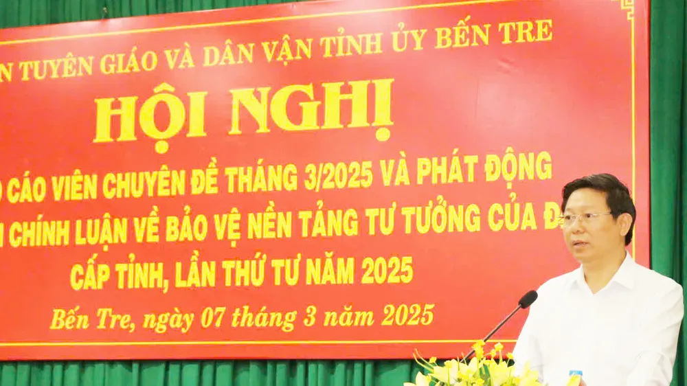 Phó Bí Thư Thường trực Tỉnh ủy Trần Thanh Lâm phát biểu tại hội nghị