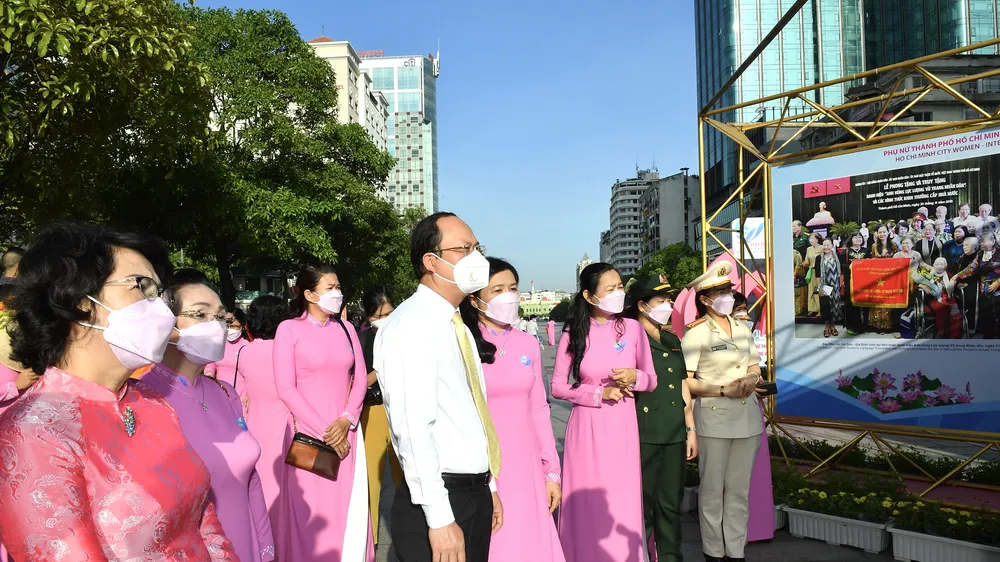 Triển lãm ảnh “Phụ nữ TPHCM – Khát vọng vươn lên”