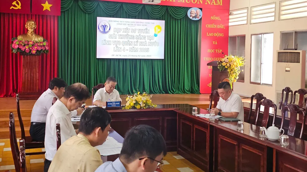 Các thành viên Hội đồng lĩnh vực Quản lý nhà nước tại cuộc họp sơ khảo lần 2