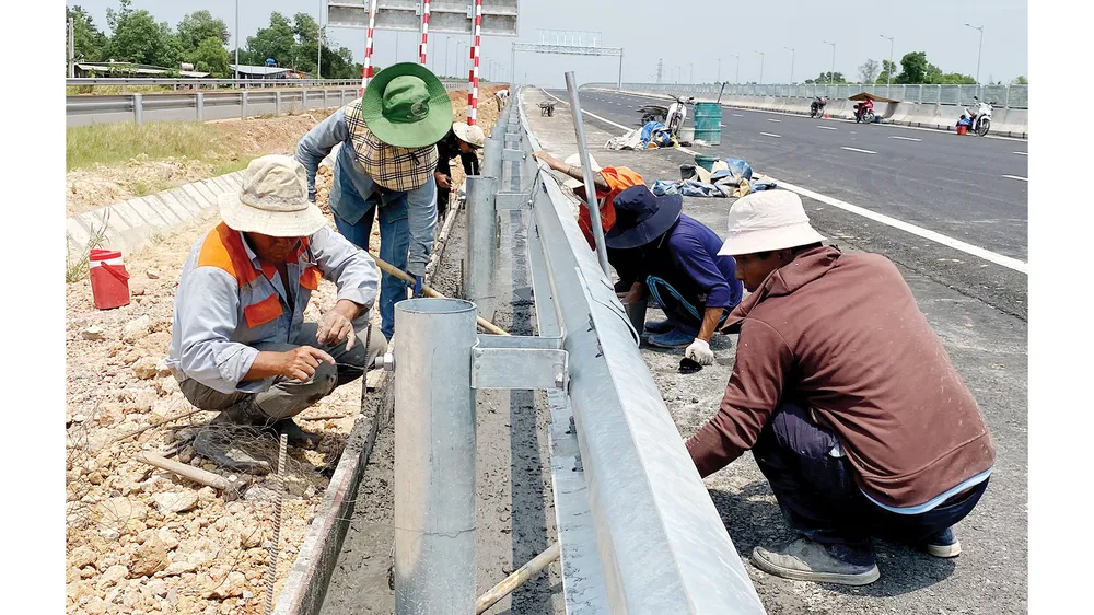 “Sốt ruột” chờ thông đường cao tốc Biên Hòa - Vũng Tàu