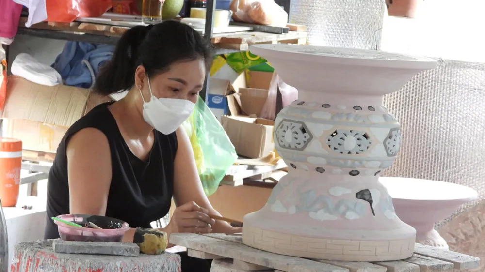 Hương đất, hồn người trong gốm Lái Thiêu