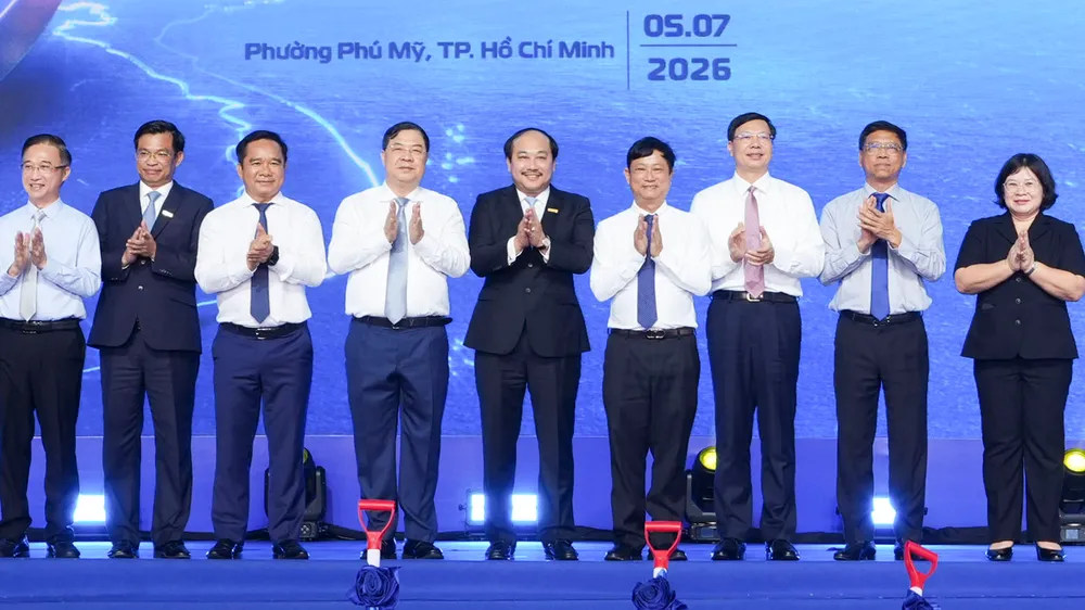 Đánh giá tiềm năng, phát triển kinh tế biển hiện đại
