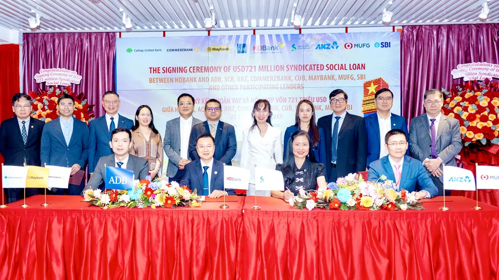 Ngân hàng “săn” vốn ngoại