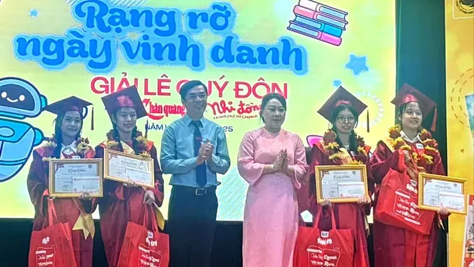 Chân dung thủ khoa