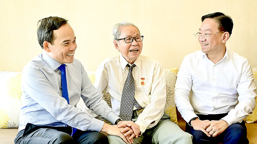 Một đời theo Đảng