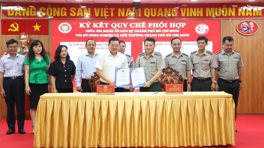 Ký kết Quy chế phối hợp giữa THADS TPHCM và Sở NN-MT TPHCM