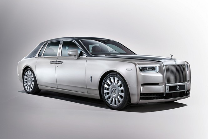 White Rolls Royce Hire in UK  Oasis Limousines