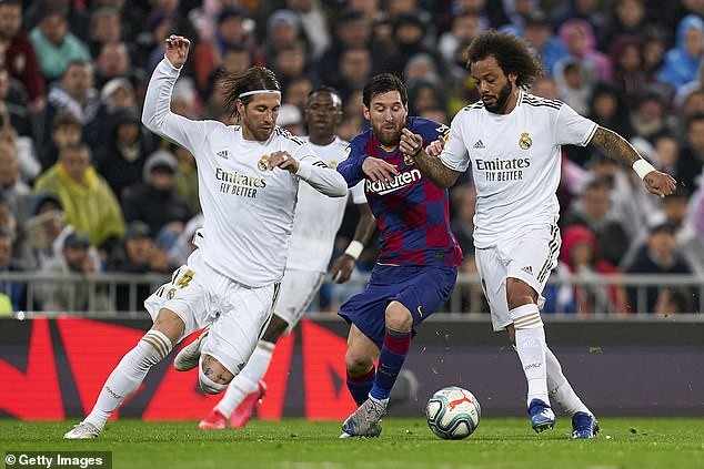 Sergio Ramos gây sốc cho Chủ tịch Real Madrid: 'PSG sẽ xây dựng đội hình  với tôi và Messi' | CHUYÊN TRANG THỂ THAO