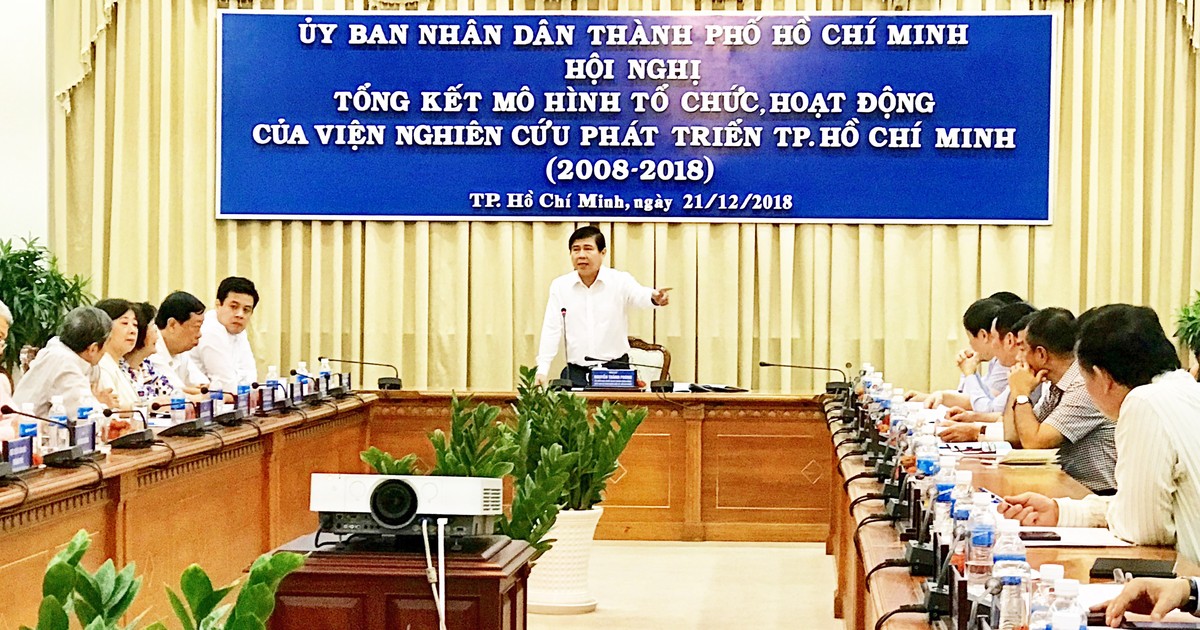 Đề xuất điều chỉnh tổ chức của Viện Nghiên cứu Phát triển TPHCM