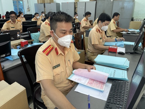 HCMC updating data on vehicle registration, management | SGGP English ...