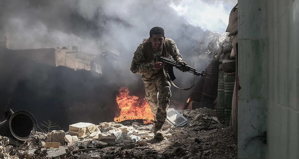 Nhiều cuộc chiến dai dẳng Bài 1 Những vùng đất của bom đạn BÁO SÀI