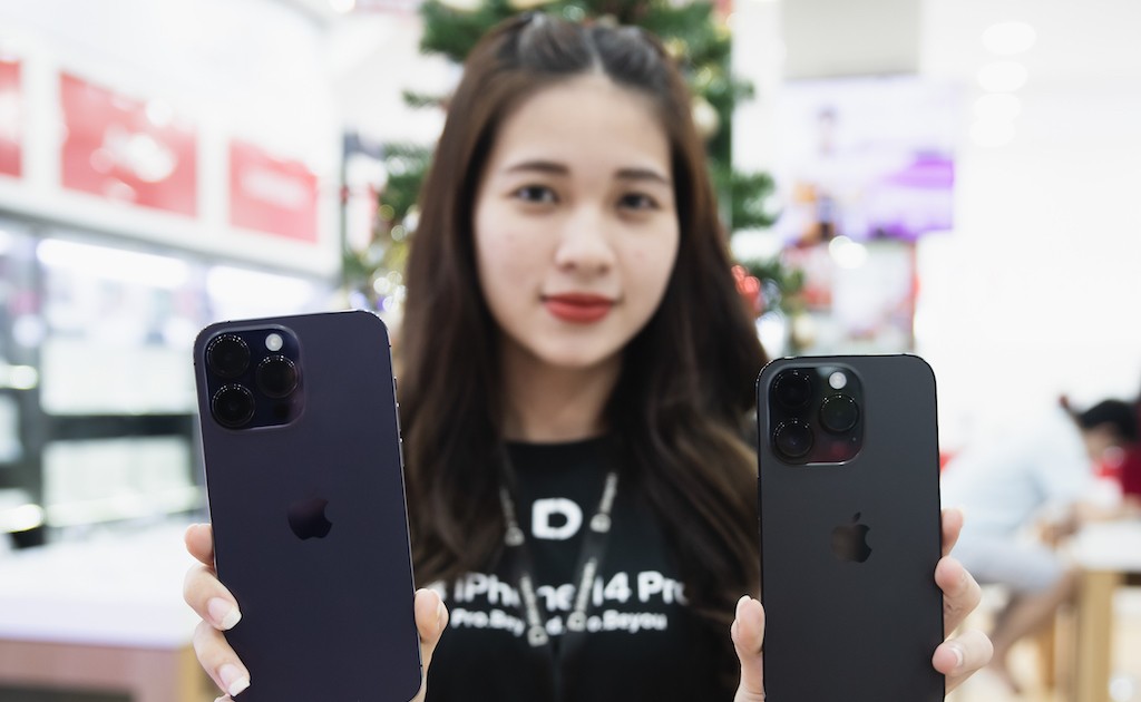 Chiêm ngưỡng sức mạnh của thiết bị di động cao cấp nhất từ Apple với iPhone 14 Pro Max. Camera chuyên nghiệp, màn hình OLED tuyệt đẹp, pin lâu dài và nhiều tính năng tiên tiến hơn. Xem hình ảnh để khám phá thêm!