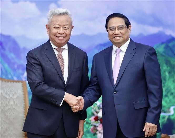 Việt Nam tăng cường hợp tác với AIIB để phát triển cơ sở hạ tầng chiến lược