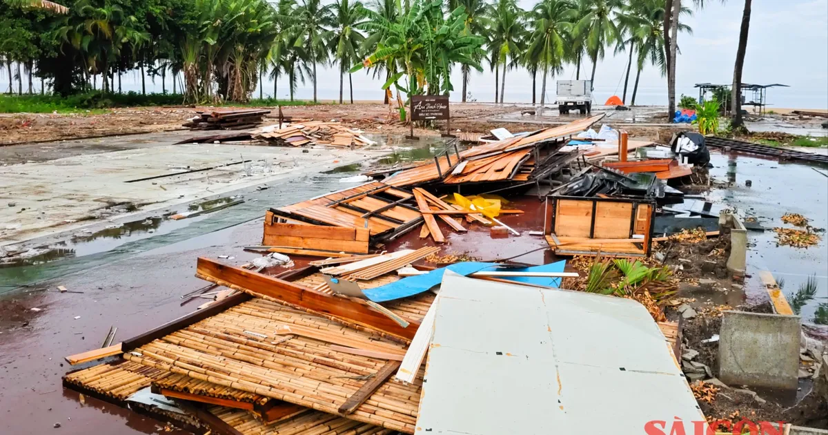 Tháo dỡ công trình chắn biển Nha Trang