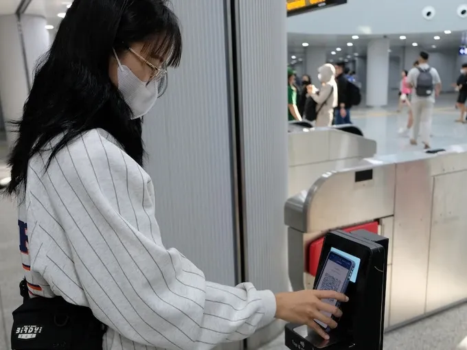 Metro riders must generate QR code for access from January 2 SGGP