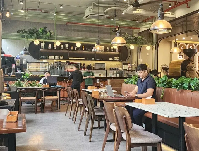 F&B market undergoing intense consolidation to redefine success