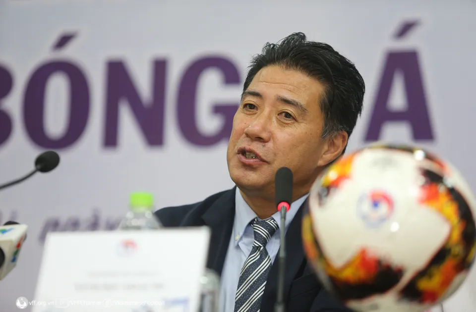 Giám đốc kỹ thuật Adachi gia nhập Hà Nội FC