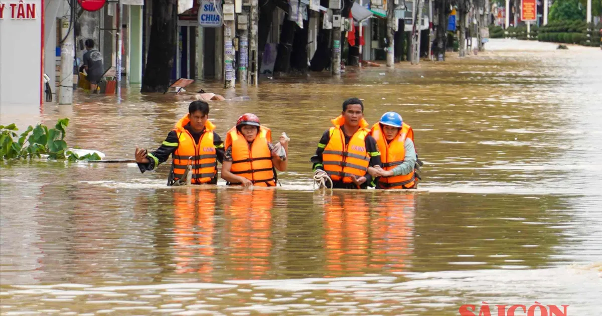 Khánh Hòa: Hỗ trợ người thuê trọ bị ảnh hưởng lũ lụt