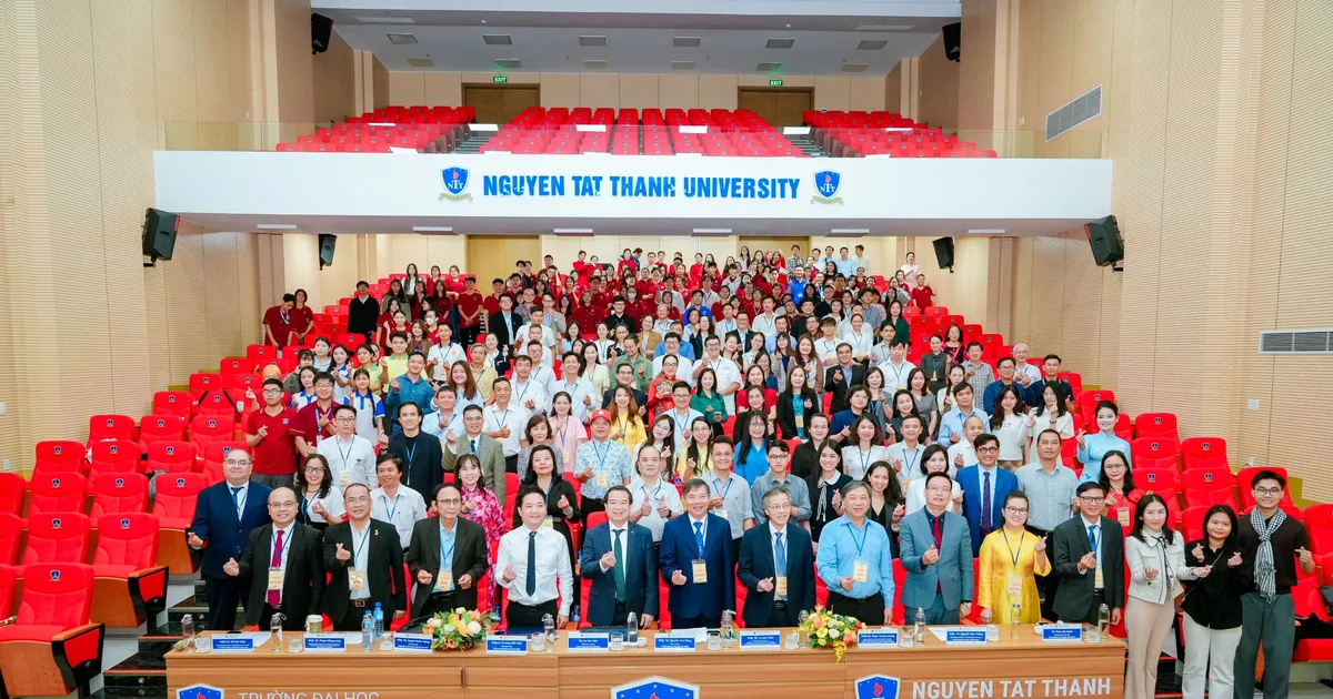 Định vị lại du lịch Việt Nam trong cuộc cạnh tranh điểm đến toàn cầu