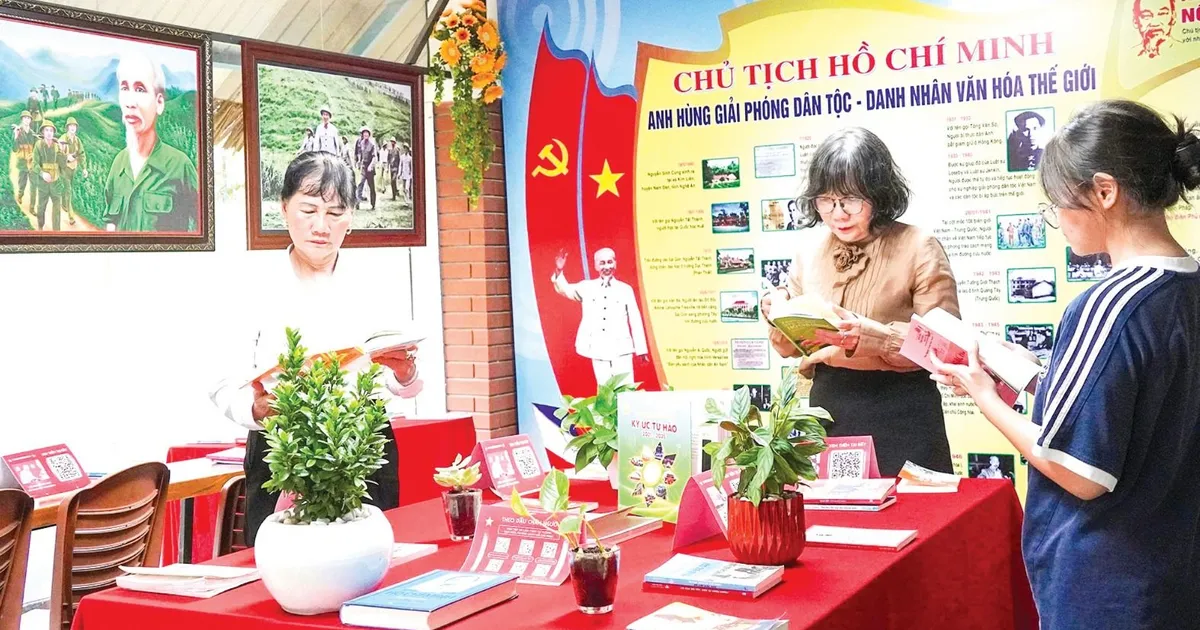 Không gian văn hóa Hồ Chí Minh: Mạch nguồn trong đời sống