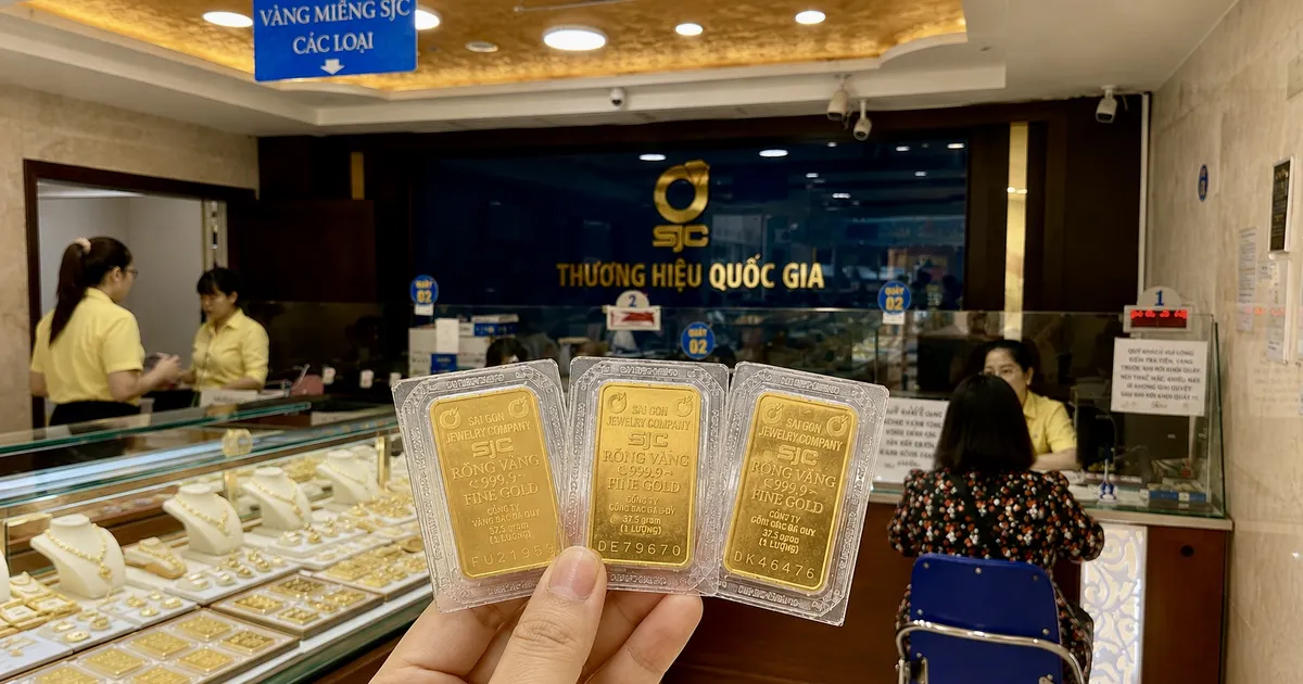 Giá vàng giảm 1,3 triệu đồng/lượng chiều 31/7
