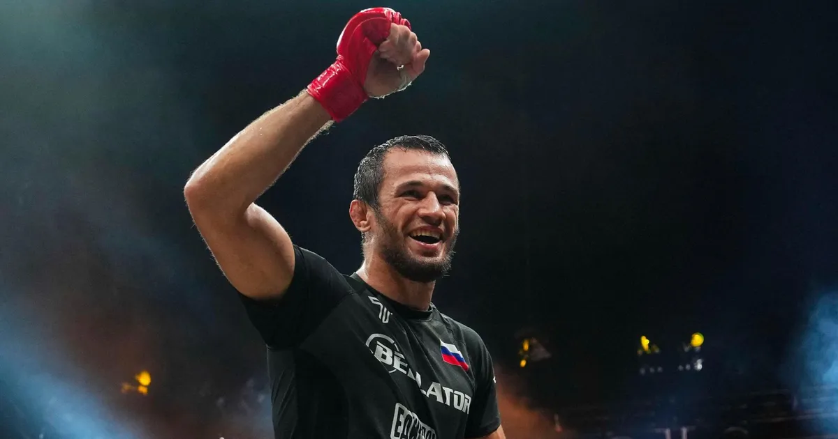 Usman Rampura Usman Nurmagomedov chật vật trước