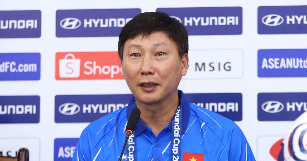 Vietnam ready to make ASEAN Cup history: Coach Kim Sang-sik | SGGP ...