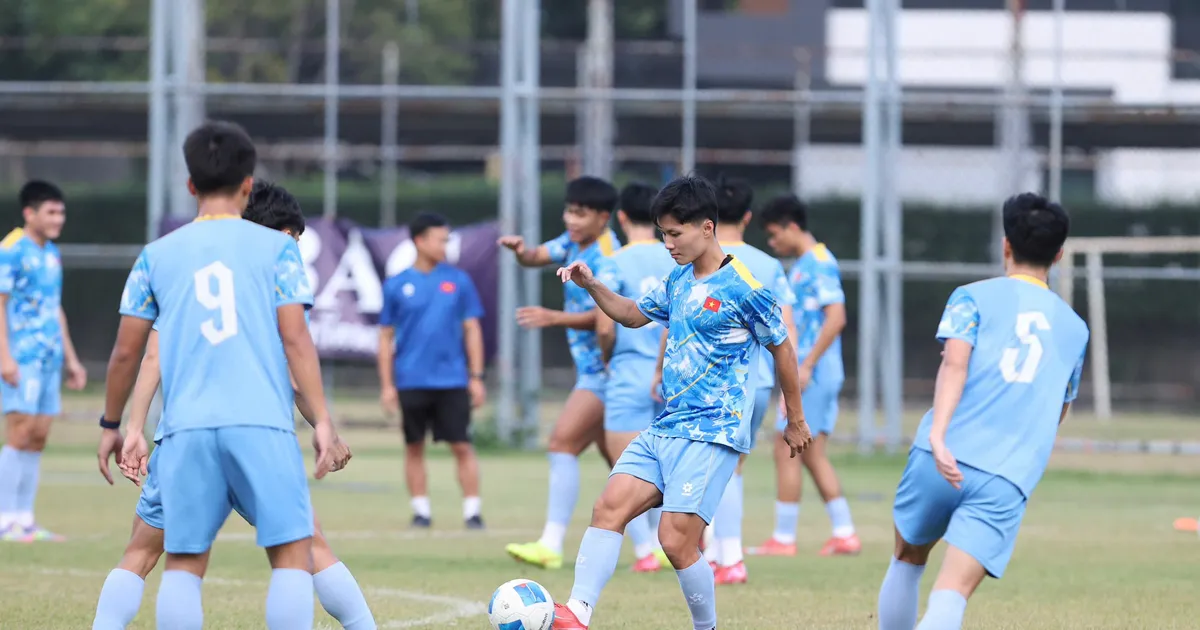 U23 Việt Nam trở lại sân tập, chuẩn bị quyết đấu U23 ...