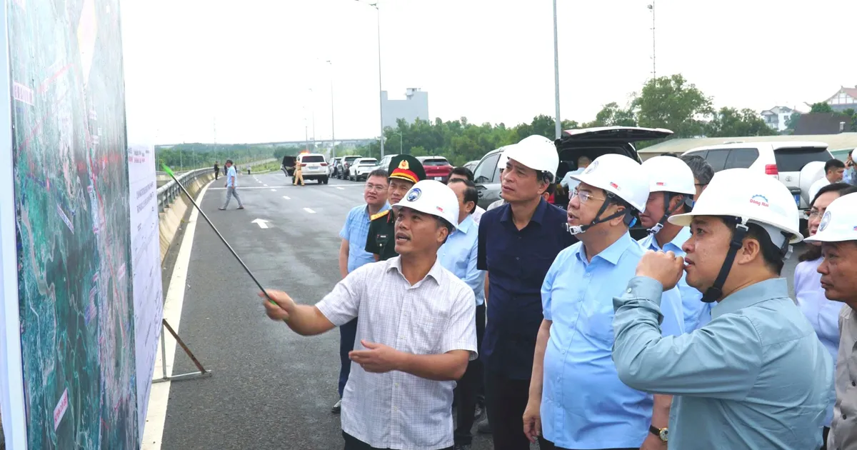 Deputy Prime Minister reviews Long Thành Airport progress, 86% of work value completed