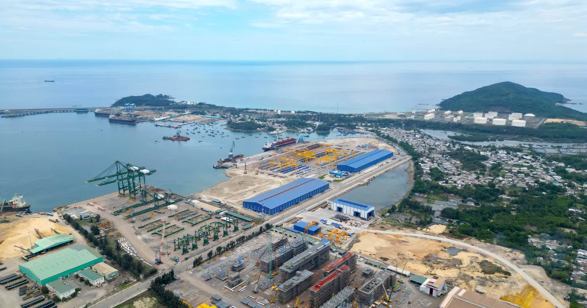Quảng Ngãi: GRDP 9 tháng tăng 9,16%, gỡ vướng hơn 100 dự án
