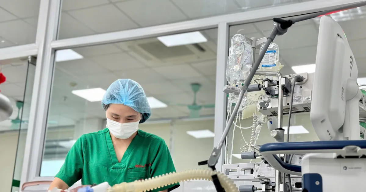 Nam thanh niên sốc sốt xuất huyết, cảnh báo nguy cơ chuyển nặng khi giảm sốt